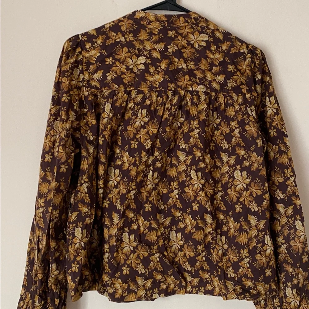 Doen Norma fern grove floral tie neck blouse